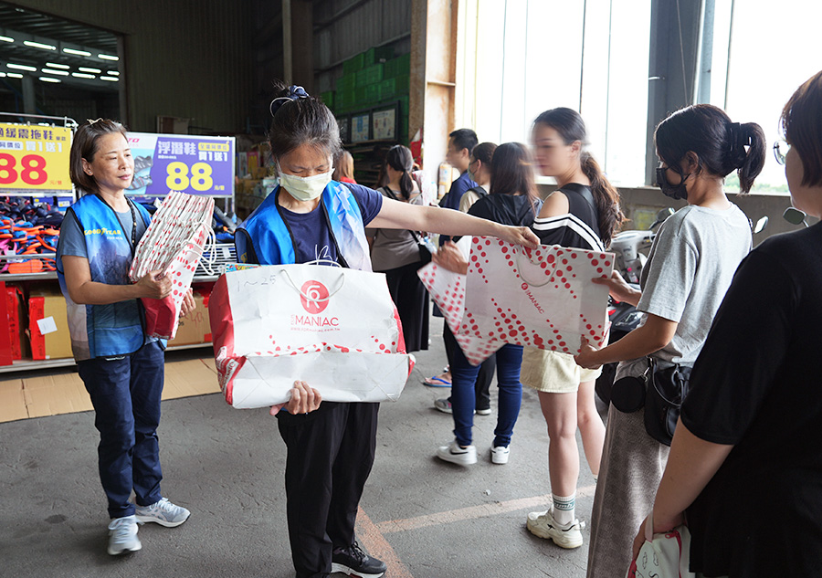2025【凱英–台中特賣會】母親節戶外運動鞋衣感恩祭!機能運動鞋、卡通童鞋、登山健行鞋、涼拖鞋驚爆2折起! 9 2025【凱英–台中特賣會】母親節戶外運動鞋衣感恩祭!機能運動鞋、卡通童鞋、登山健行鞋、涼拖鞋驚爆2折起!