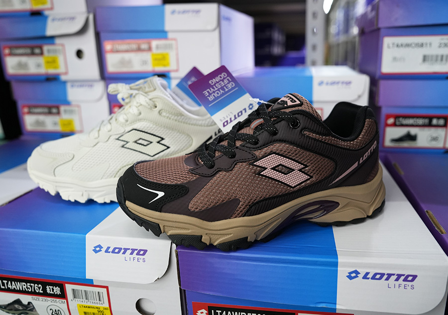 2025【美力–台中特賣會】年終開倉運動鞋特賣！卡通童鞋、登山健行鞋、護趾涼鞋、職人工作鞋、服飾與包配件全面1折起！