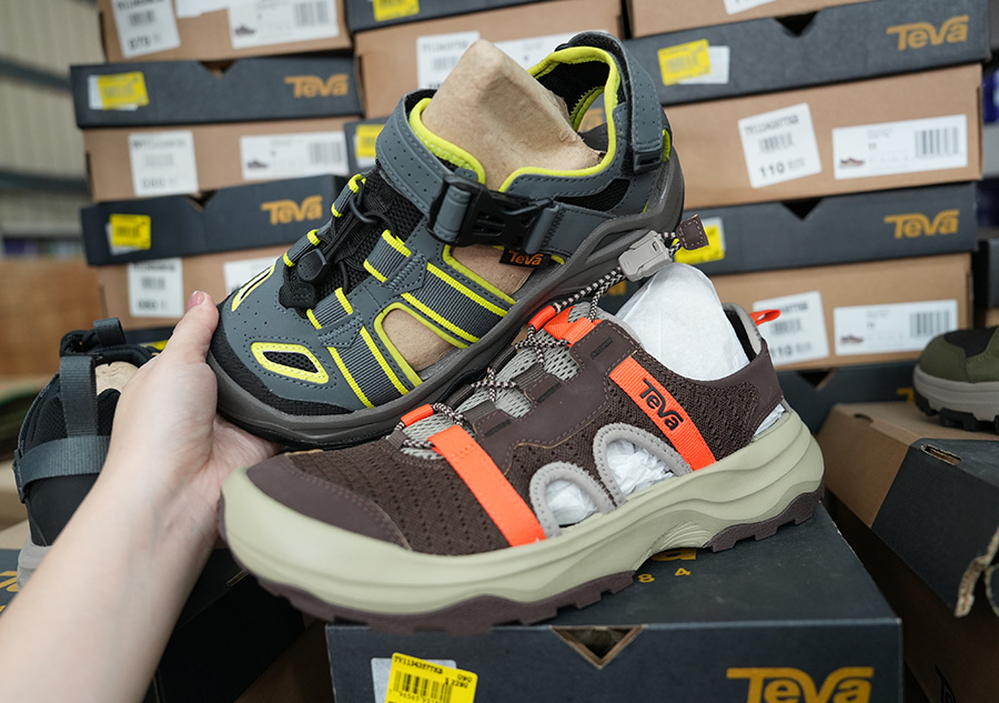 2025【美力–台中特賣會】年終開倉運動鞋特賣！卡通童鞋、登山健行鞋、護趾涼鞋、職人工作鞋、服飾與包配件全面1折起！