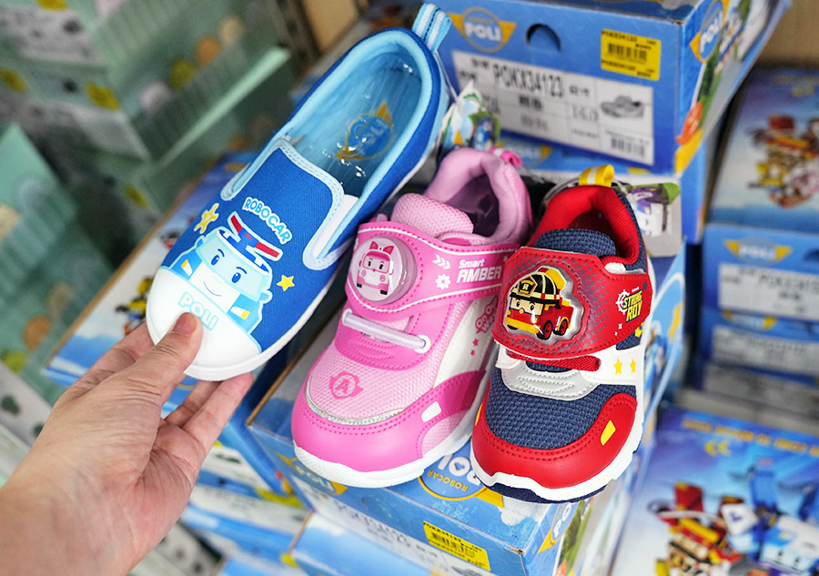 2025【美力–台中特賣會】年終開倉運動鞋特賣！卡通童鞋、登山健行鞋、護趾涼鞋、職人工作鞋、服飾與包配件全面1折起！