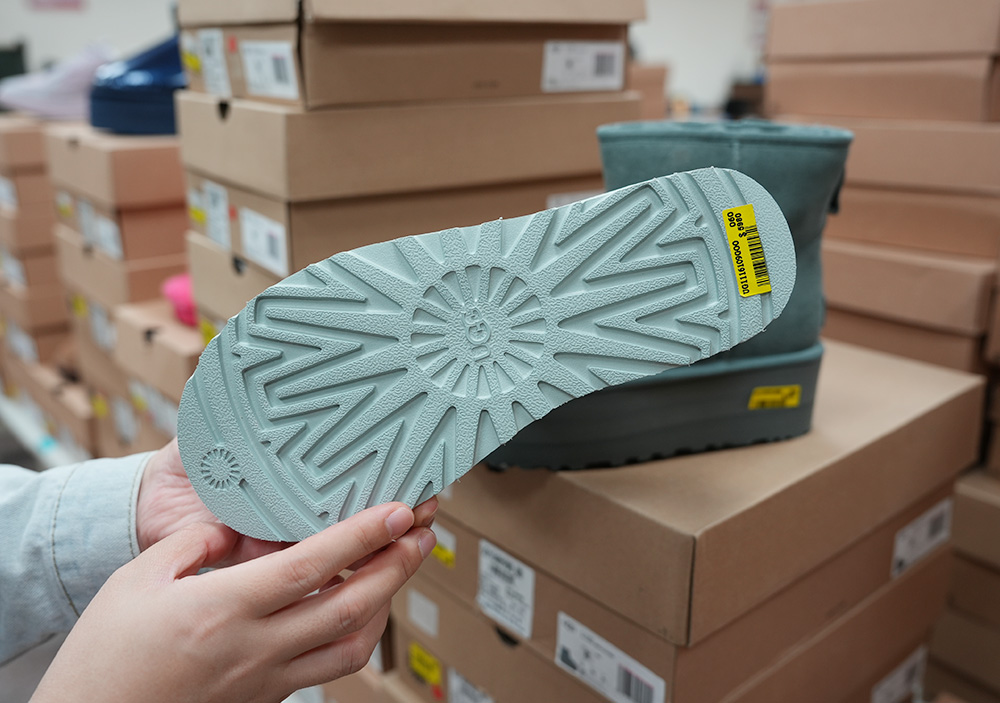 2025【UGG台北鞋特賣會】雪靴、穆勒鞋、運動鞋、涼拖鞋年終狂歡3折起！國際名品TEVA & KangaROOS強強聯手！