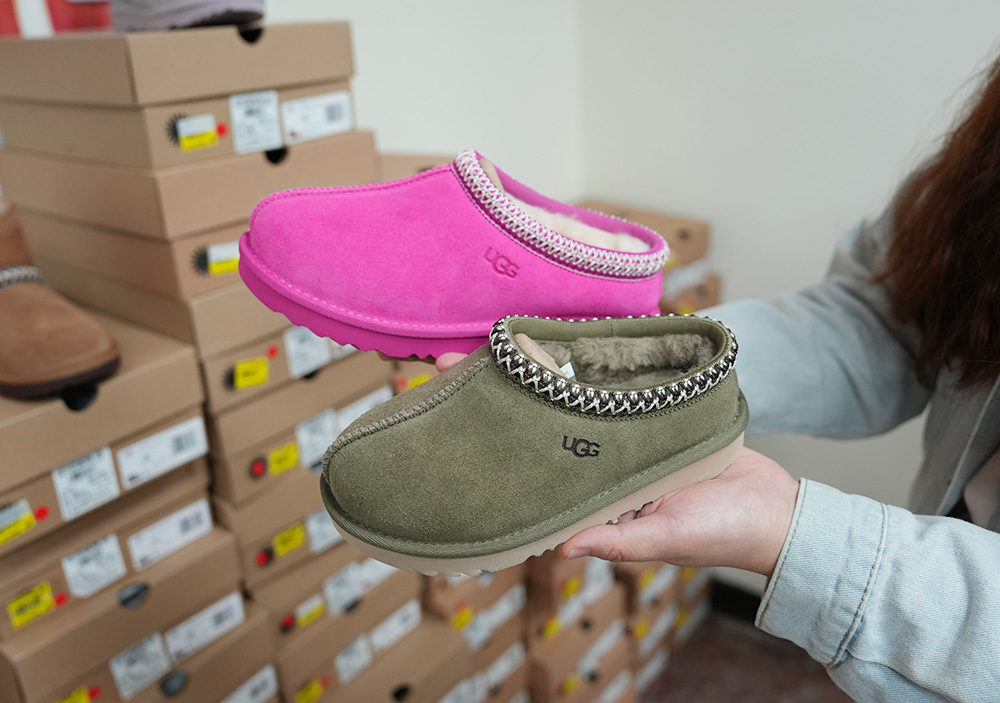 2025【UGG台北鞋特賣會】雪靴、穆勒鞋、運動鞋、涼拖鞋年終狂歡3折起！國際名品TEVA & KangaROOS強強聯手！