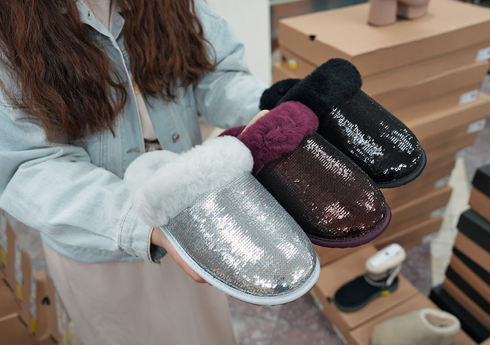 2025【UGG台北鞋特賣會】雪靴、穆勒鞋、運動鞋、涼拖鞋年終狂歡3折起！國際名品TEVA & KangaROOS強強聯手！