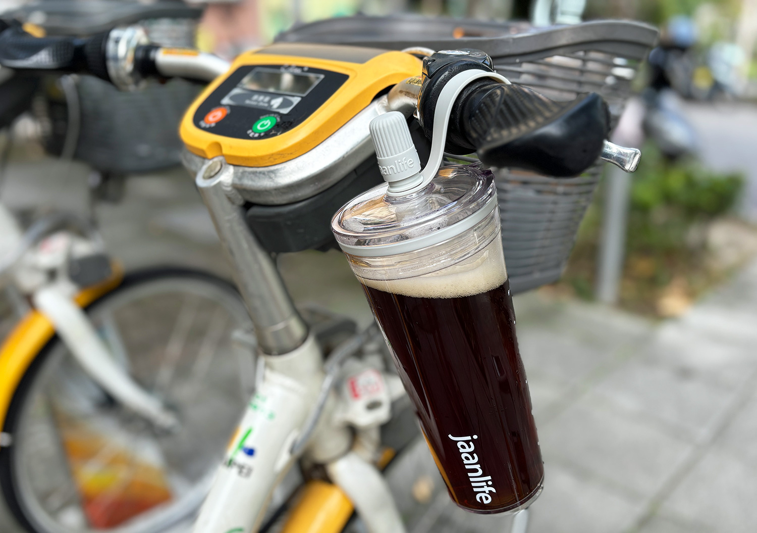 【環保杯推薦】EacyCup超大容量手搖杯&保溫保冰不鏽鋼杯，粗細吸管自由替換超好用！