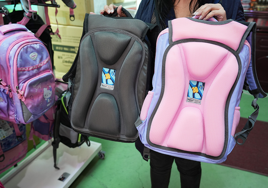2026【BAG TO YOU百達遊廠拍】台中行李箱特賣開跑！兒童書包、潮牌背包、卡通授權商品全館1折起再滿千折百！