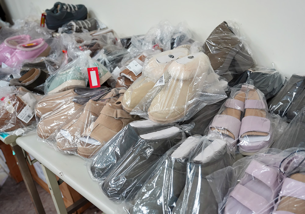 2026 國際名品【台北鞋特賣會】 UGG雪靴、穆勒鞋、運動鞋、涼拖鞋3折起!還有TEVA & KangaROOS強強聯手! 19 2026 國際名品【台北鞋特賣會】 UGG雪靴、穆勒鞋、運動鞋、涼拖鞋3折起!還有TEVA & KangaROOS強強聯手!