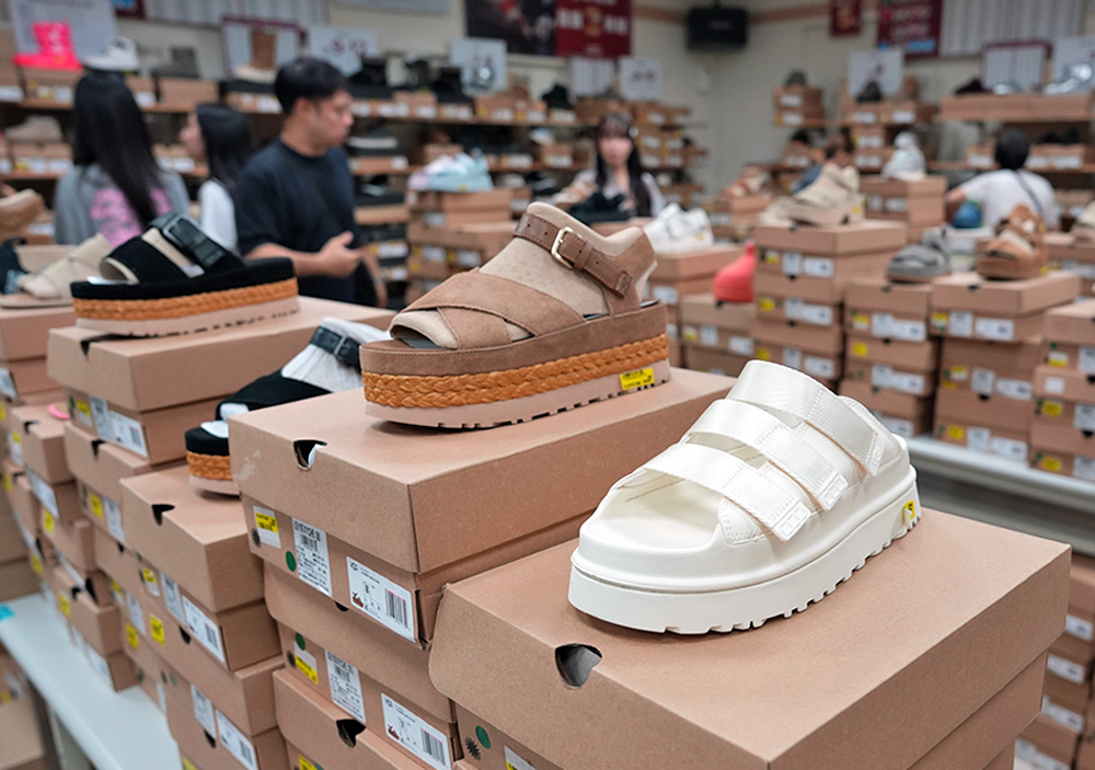 2026 國際名品【台北鞋特賣會】 UGG雪靴、穆勒鞋、運動鞋、涼拖鞋3折起!還有TEVA & KangaROOS強強聯手! 33 2026 國際名品【台北鞋特賣會】 UGG雪靴、穆勒鞋、運動鞋、涼拖鞋3折起!還有TEVA & KangaROOS強強聯手!