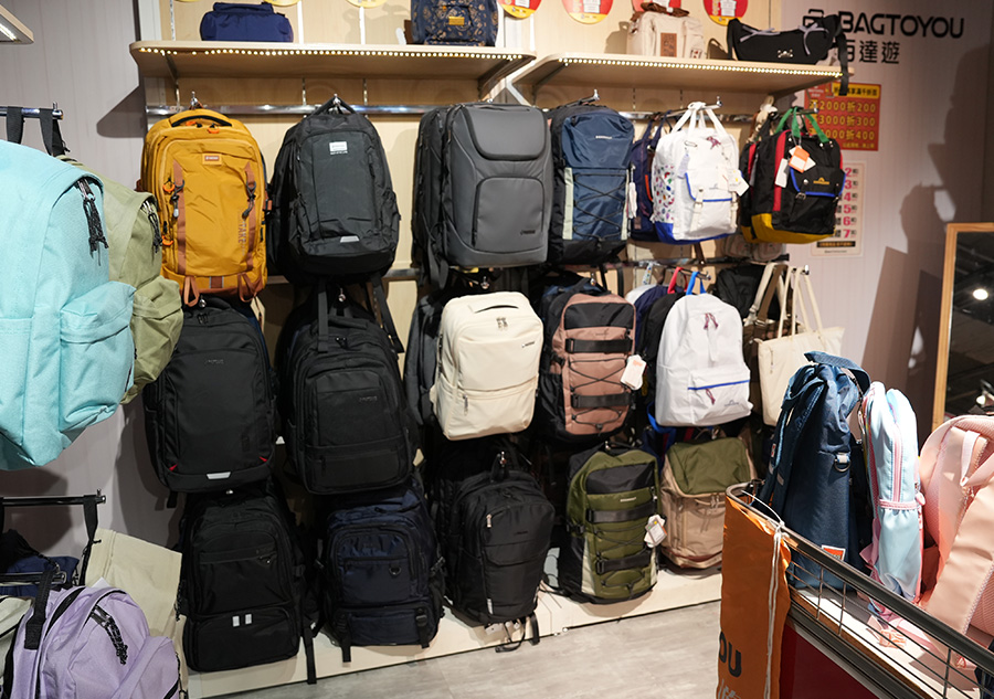 2026【BAG TO YOU百達遊】高雄特賣會在SOGO!! 行李箱、兒童書包、潮牌背包、卡通授權商品全館1折起再滿千折百 30 2026【BAG TO YOU百達遊】高雄特賣會在SOGO!! 行李箱、兒童書包、潮牌背包、卡通授權商品全館1折起再滿千折百